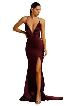 BUY IT JADORE Georgia Gown(Burgundy)